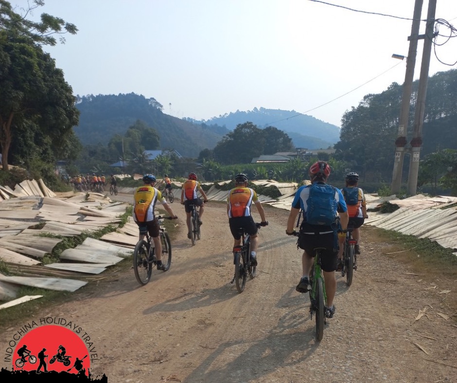 Hanoi Cycling To Hoi An along Ho Chi Minh Trails - 13 Days