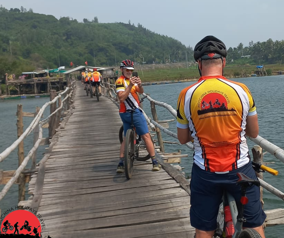 17 Days-Vietnam Cycling To Laos And Thailand