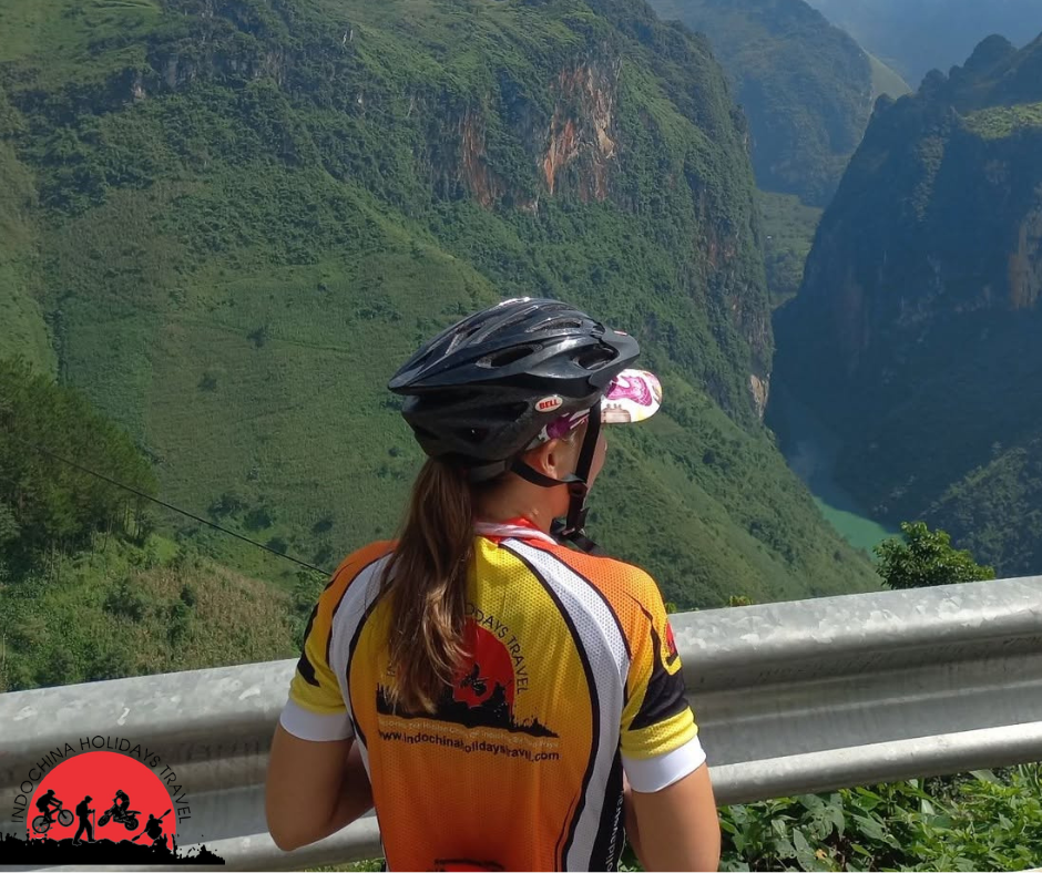11 Days-Hanoi Cycling To Vientiane
