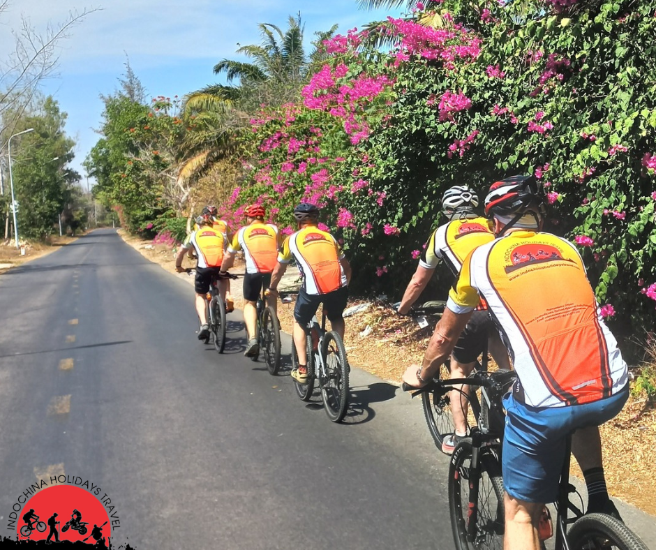 10 Days Saigon Cycling to Hanoi