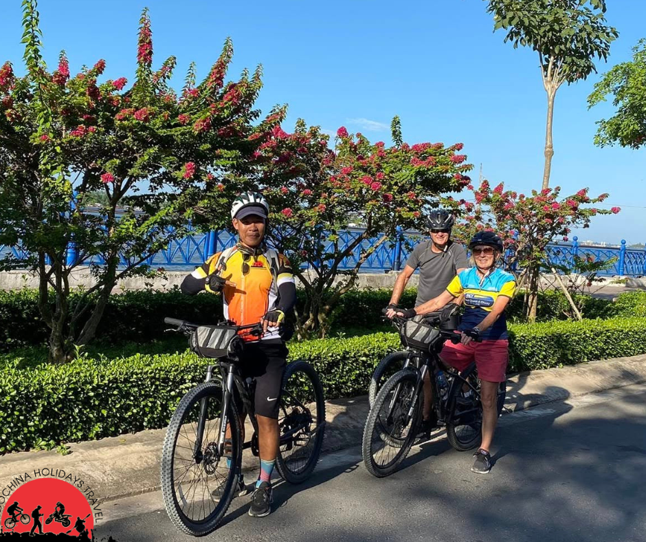 17 Days Northern Cycling and Trekking Tour