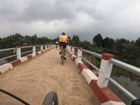 Hanoi Cycling To Cuc Phuong National park -2 Days 3