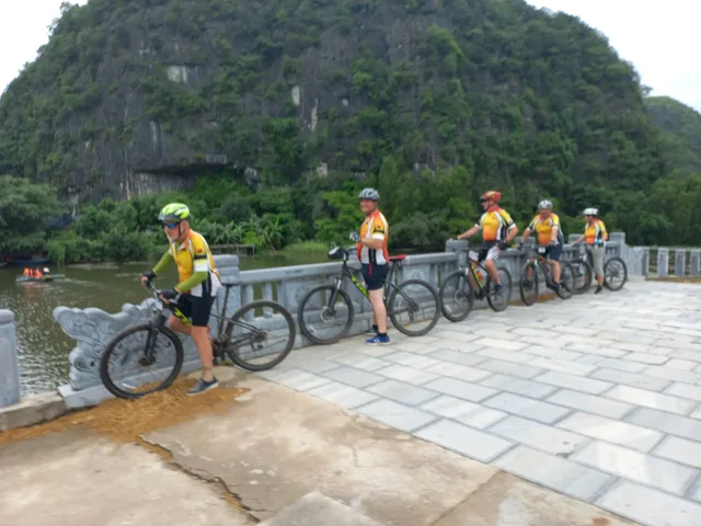 15 Days Cycle From Pakse To Hanoi. 4