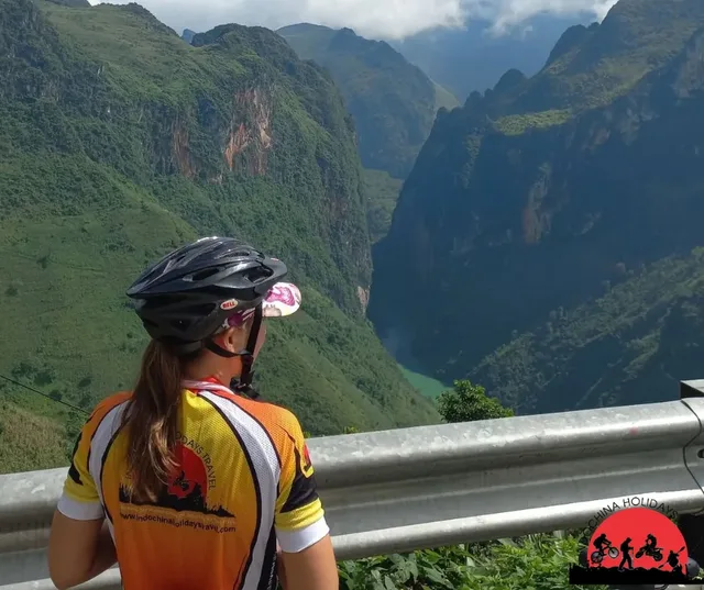 6 Days-Hanoi Biking To Hagiang Mountain