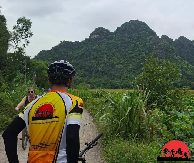 6 Days-Hanoi Cycle To Ba Be Lake – Cao Bang – Ban Gioc Waterfall – Lang Son