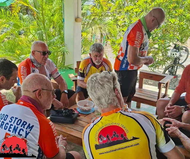 6 Days Dalat Cycle To Central Highland Down To Hoian