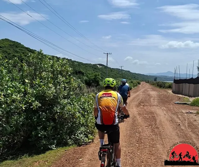 3 days Hanoi Cycling To Halong Bay - Catba island