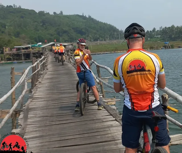 17 Days-Vietnam Cycling To Laos And Thailand