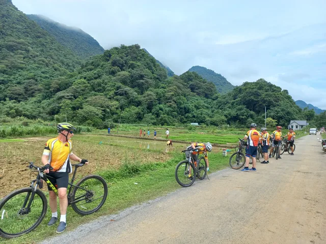24 Days-Saigon Biking To Luang Prabang 3