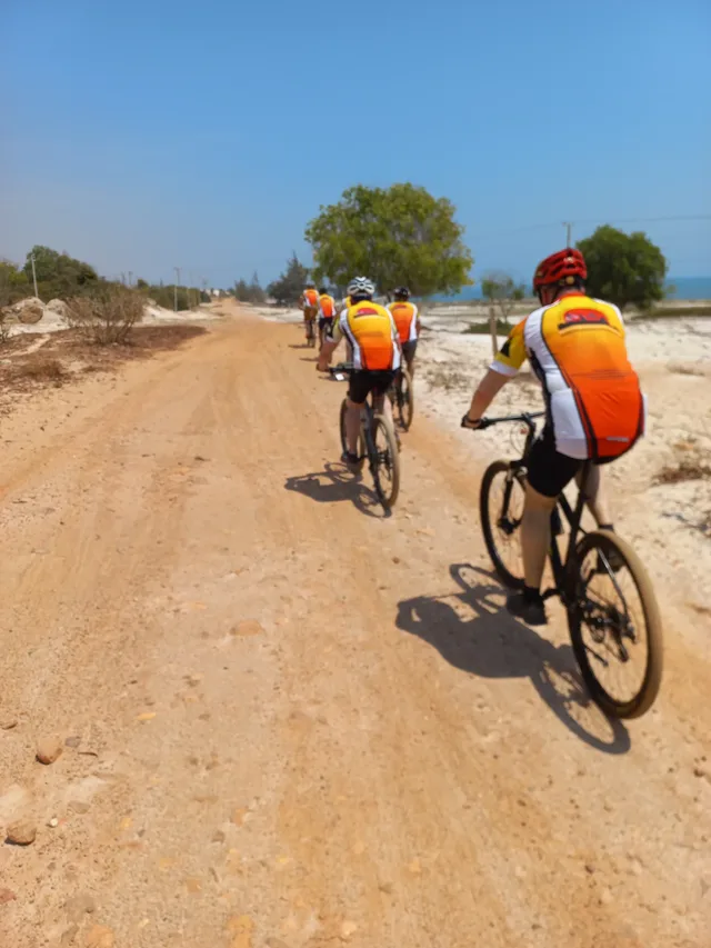 25 Days Cycling From Vietnam - Laos- Thailand - Cambodia 1