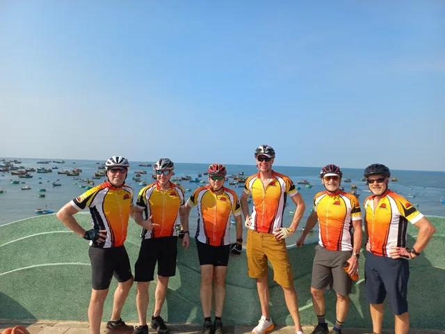 27 Days-Vietnam Crossing Border Cycle Tours To Cambodia and Thailand 4