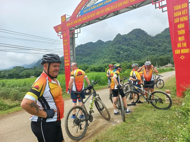 30 Days Northern Vietnam Mystery Cycling Tour 4