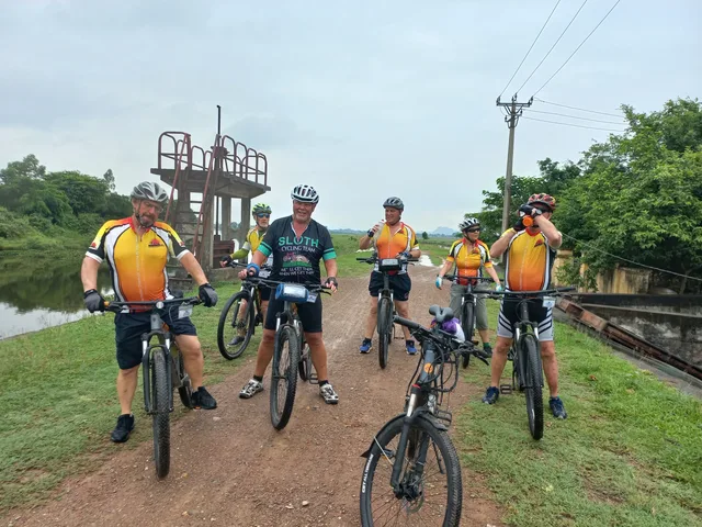 5 days- Saigon Cycling To Phnom Penh 1