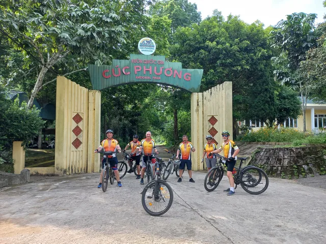 5 days- Saigon Cycling To Phnom Penh 2