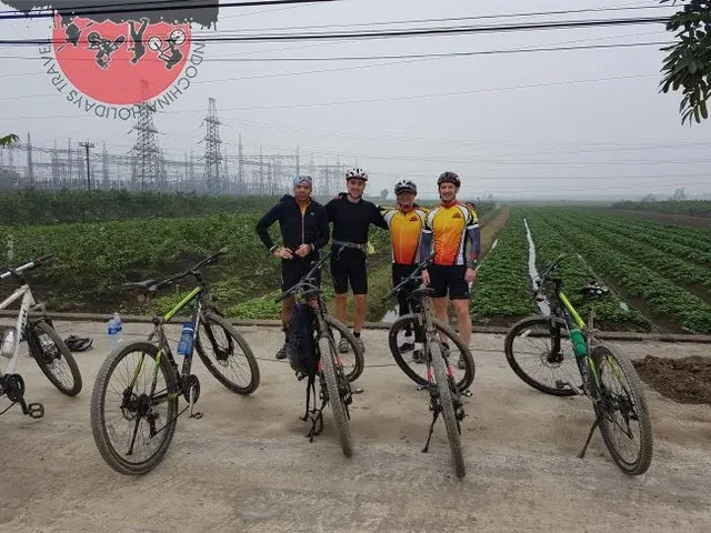 Hanoi - VanLong Nature Reserve - Cuc Phuong - Tam Coc Bike Tours - 2 Days 1