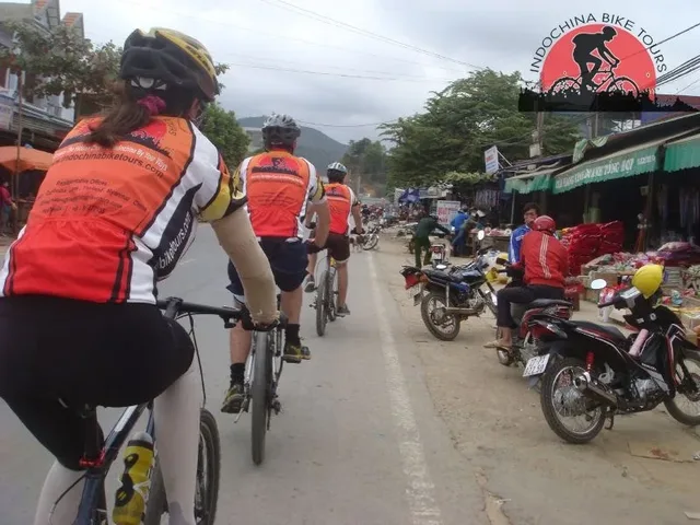 Ho Chi Minh Cycling To Hanoi – 11 days 1
