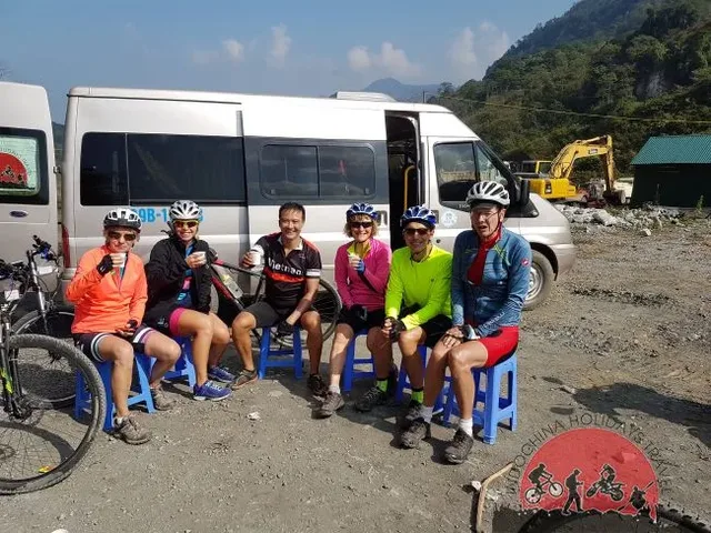 Hue Cycling To Nha Trang – 4 Days 3