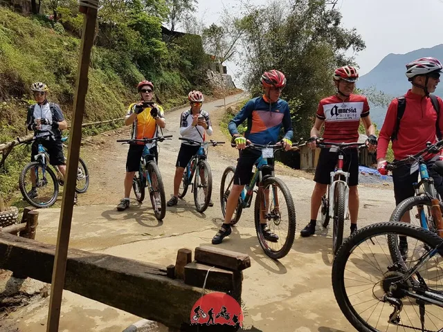 Saigon Cycling To Halong Bay – 13 Days 2